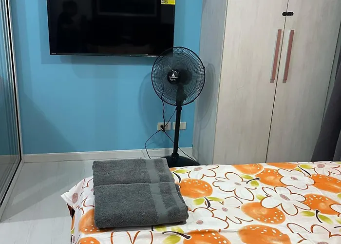 아파트호텔 1 Bedroom Azure Beachview 6 4*