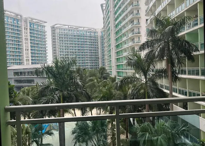 1 Bedroom Azure Beachview 6